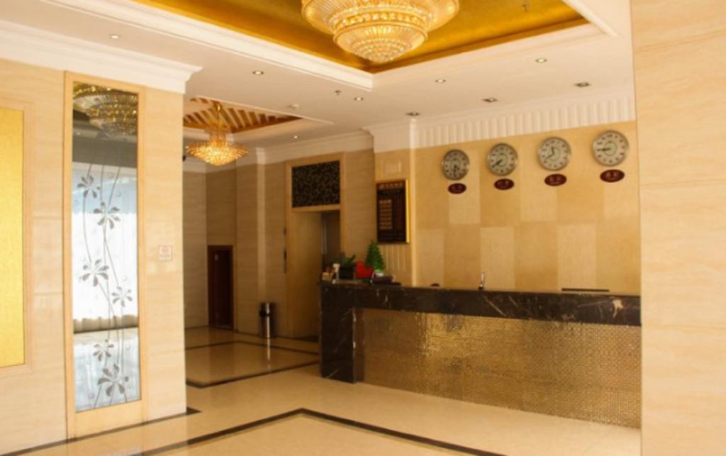 Lu Jiang Tian Yue Hotel Guangzhou Bagian luar foto